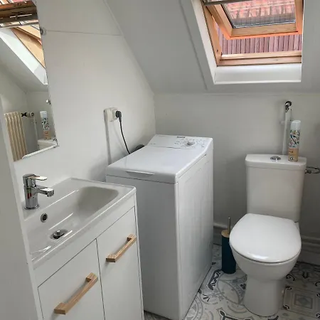 3 Pieces Centre Pittoresques Parking Gratuit A 5 Minutes A Pied *